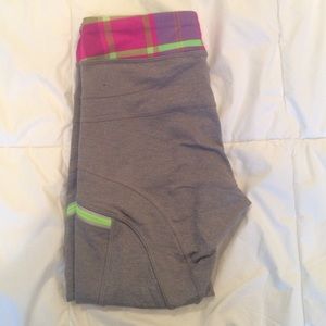 grey ivivva crops size 2 / 12