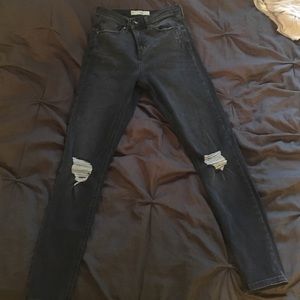 Top shop destroyed skinny jeans