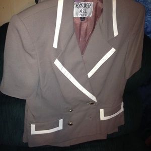 Brownish kasper suit