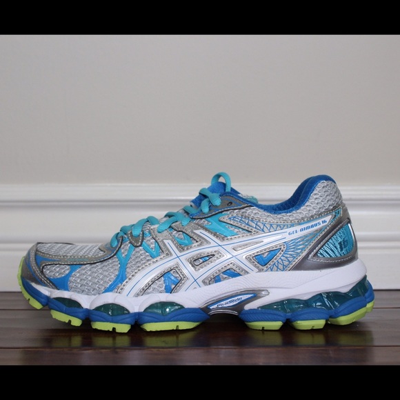 Asics Gel-Nimbus 16 size 6