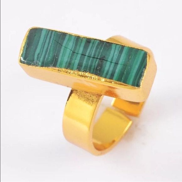 Boho Green Stone Ring 6.5