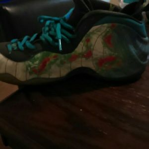 Nike foamposite weatherman