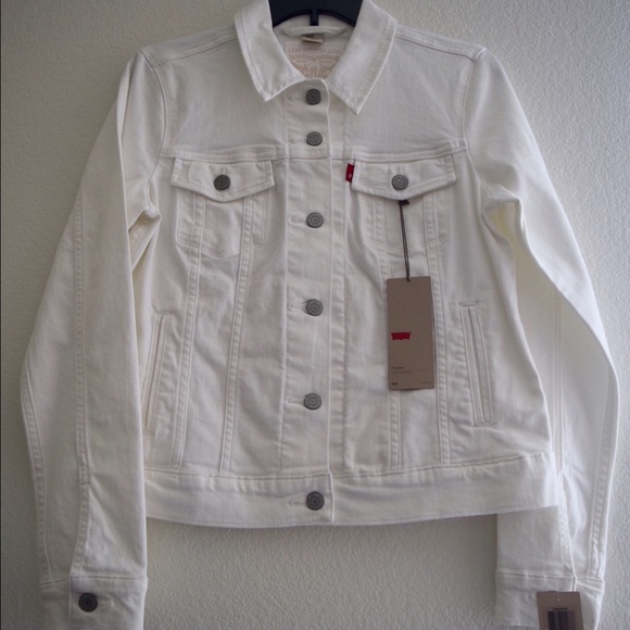 Levi's White Denim Trucker Jacket (size:M)