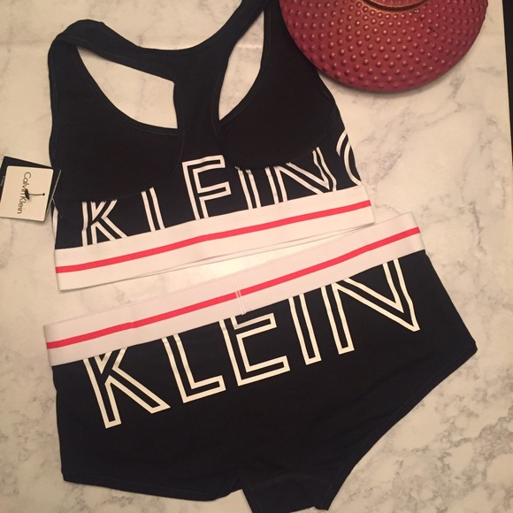 SOLD • set of Calvin Klein panties + bralette • - Picture 2 of 3