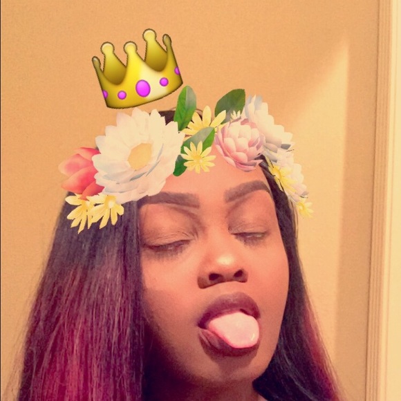 Meet your Posher, Toni