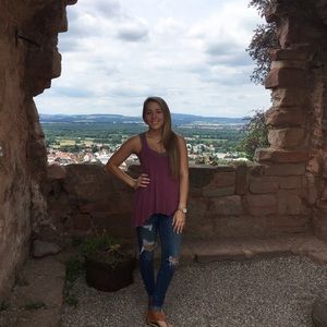 Meet your Posher, Molly