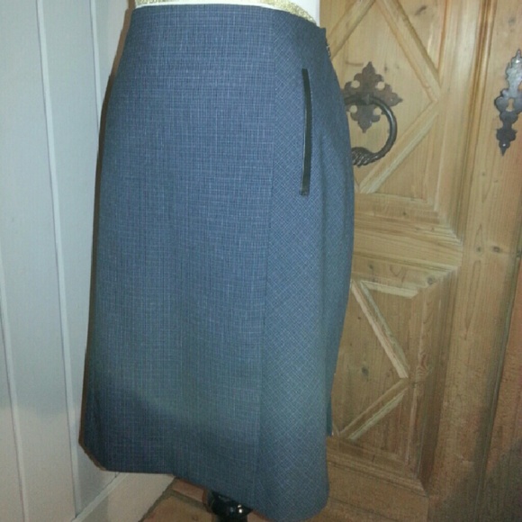 Pencil skirt