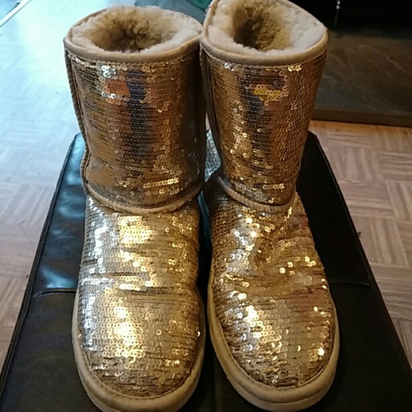 UGG Shoes - Ugg sparkle silver boots