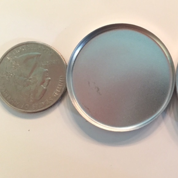 Pressed Rainbow Shimmer Highlighter - Picture 4 of 4