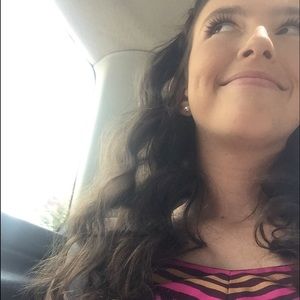 Meet your Posher, Joy