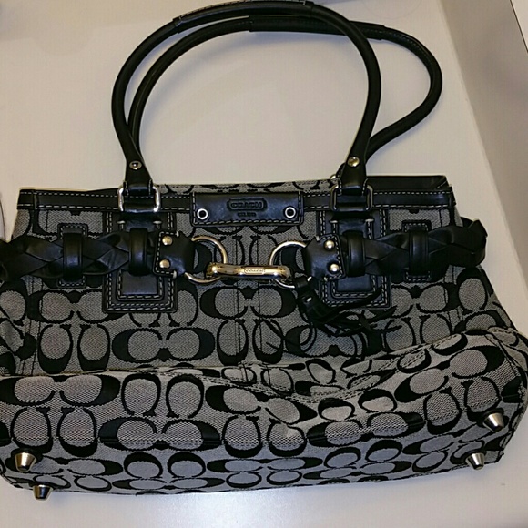 Coach purse gray/black