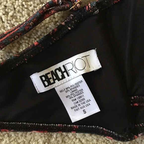 ❌SOLD❌NWOT Beach Riot Bella Top Delphi S - Picture 3 of 4