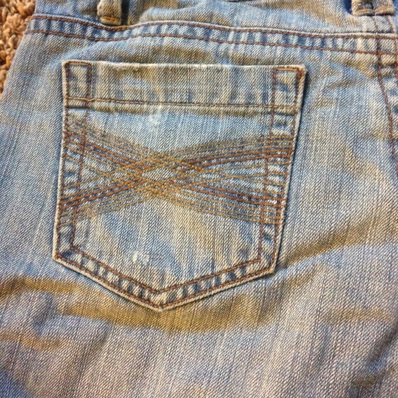 Capris - Picture 2 of 3