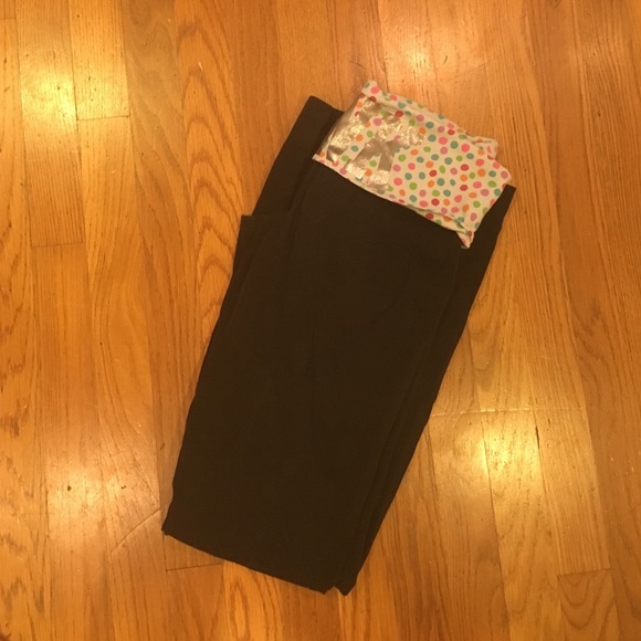 Victoria's Secret PINK polka dot yoga pants