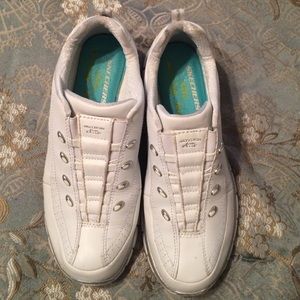 Skechers Elite Tennis Shoes Size 7.5