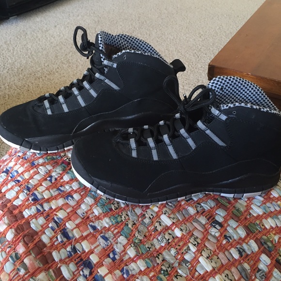 Nike Air Jordan size 7Y/8.5W