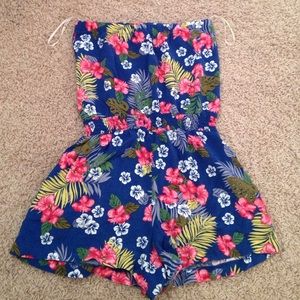 Summer vacation romper