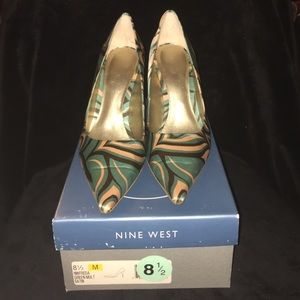 Used Nine West Pumps