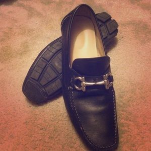 Salvatore Ferragamo Gancio Bit Moccasin.  Black.