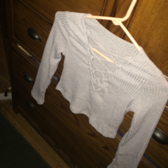 Long Sleeve Cross Sweater Crop Top!