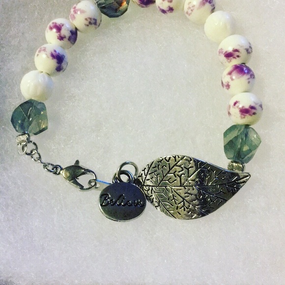 Freehand Women's Beads Bracelets