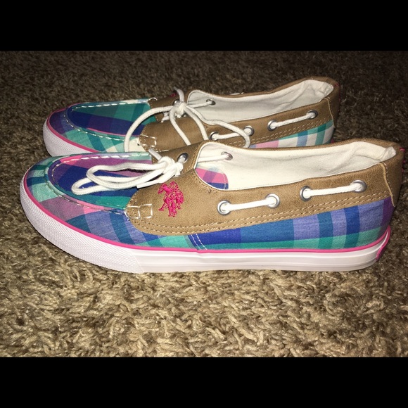 Size 9 US POLO ASSN shoes - Picture 1 of 4