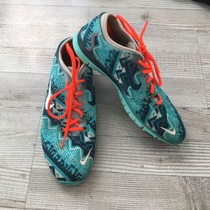 Nike free running shoes