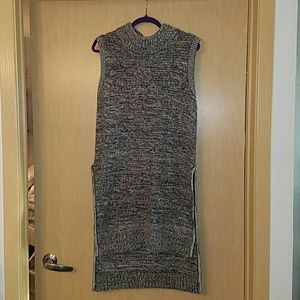 Elan Sleeveless Sweater Tunic