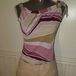 Multicolored top