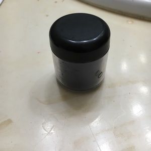 Mac pigment eyeshadow in Blue Storm