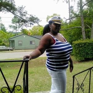 Meet your Posher, Benita