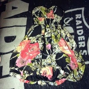 Strapless dress