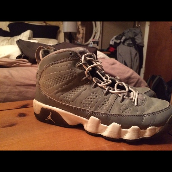 Jordan 9 Cool Grey
