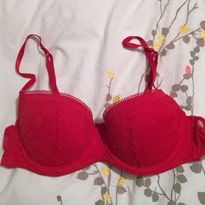 Calvin Klein bra 34b lightly padded