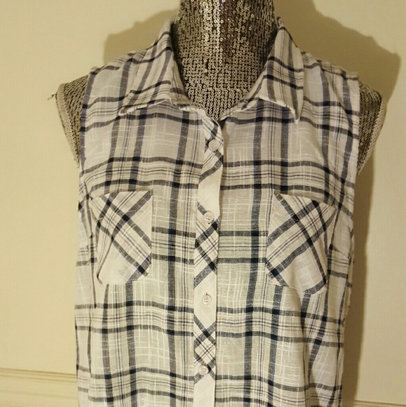 Paisley and check top