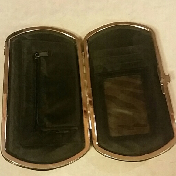 Wallet - Picture 3 of 4