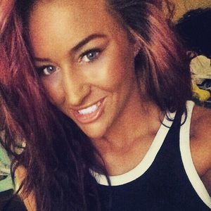 Meet your Posher, Victoria