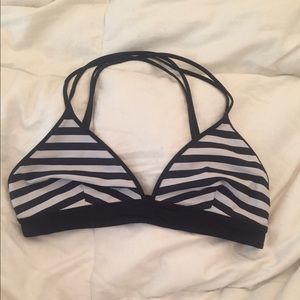 Lululemon reversible bikini top