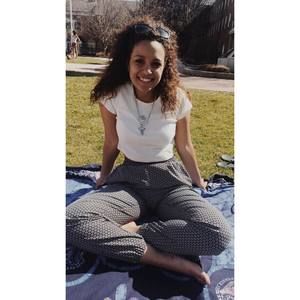 Meet your Posher, Karina