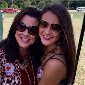 Meet your Posher, Austin blue