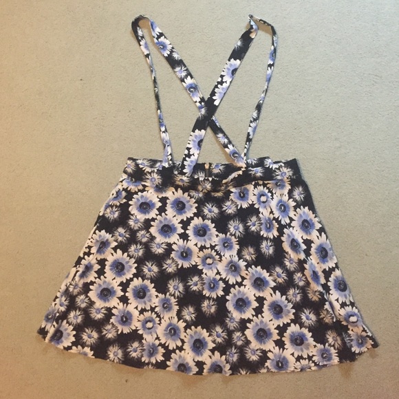 👑 Bethany Mota Suspender Skirt 👑