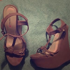 body central brown wedges only worn once!!