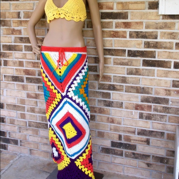 NWOT Crochet Maxi Skirt - Picture 2 of 4