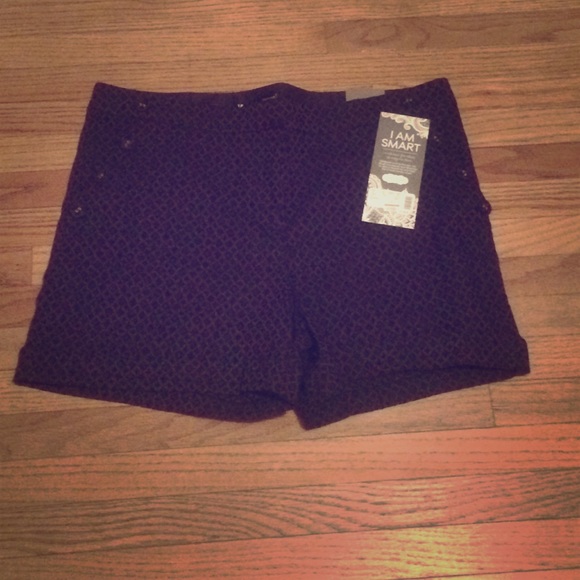 Maurice's patterned shorts!