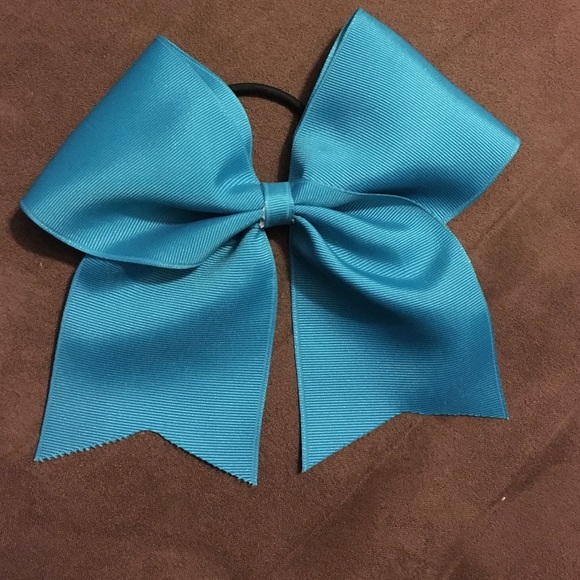 Cheer Bow