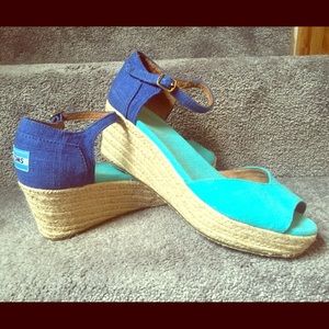 Toms Platform Wedges - Size 9