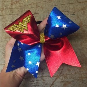 Wonder Woman cheer bow