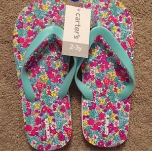 Carter's floral printed flip flops. Size 2-3y. NWT