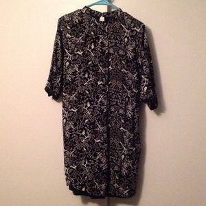 Old Navy black & white high neck dress