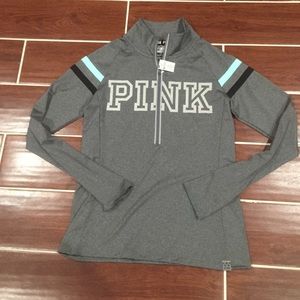 #44. Ultimate half zip